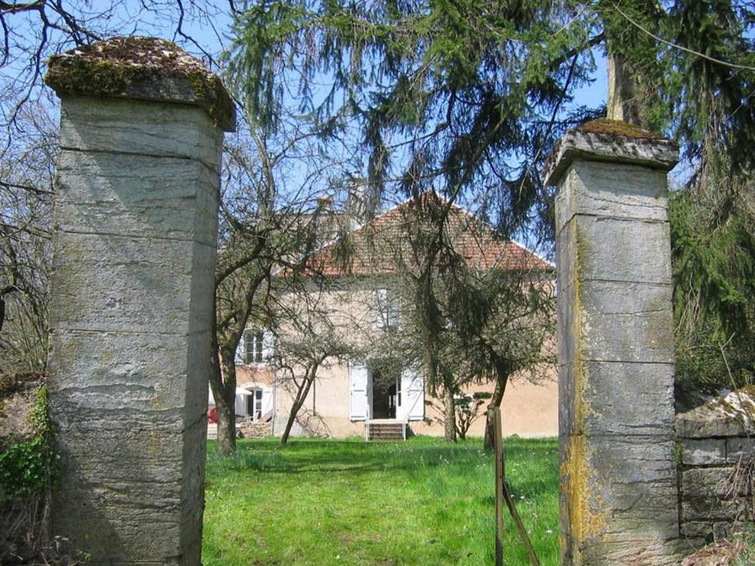 Le Relais Du Passe-Heures Cenans Eksteriør billede